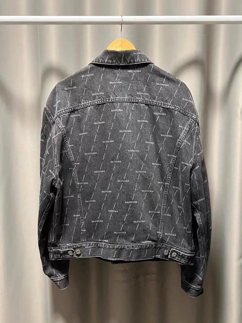 Balenciaga Balenciaga Logo Print Denim Jacket - dmc Size US L / EU 52-54 / 3 - 2 Thumbnail