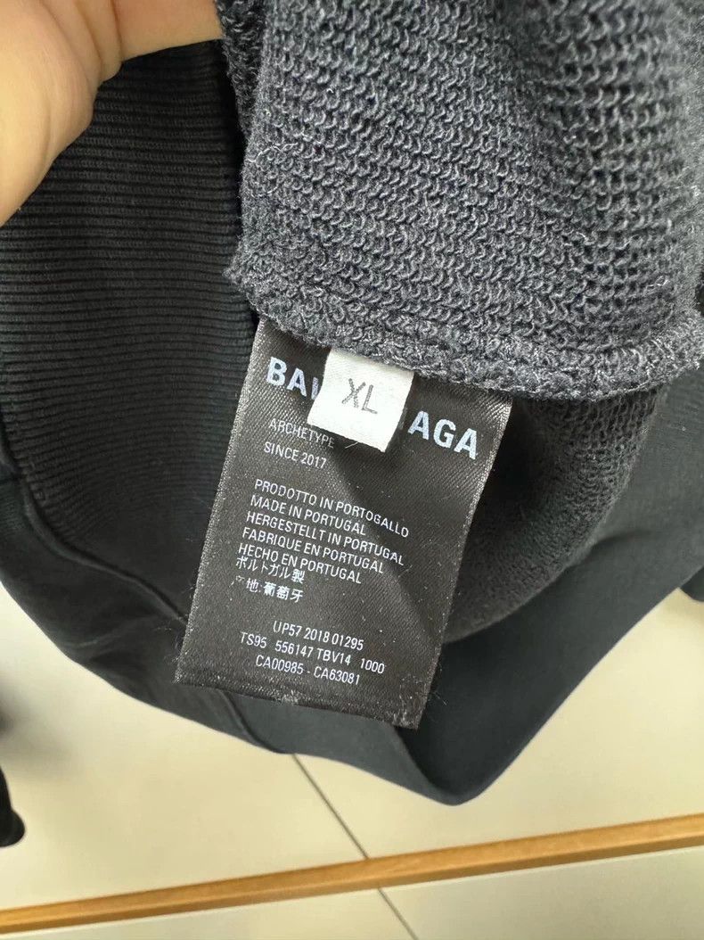 Balenciaga Balenciaga Black Embroidered Coke Sweatshirt - dmc Size US XL / EU 56 / 4 - 4 Thumbnail