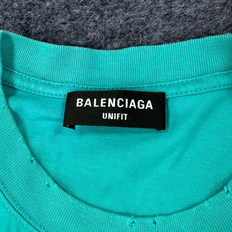 Balenciaga Balenciaga Distressed Mosaic Short Sleeve Tee - dmc Size US XS / EU 42 / 0 - 4 Thumbnail