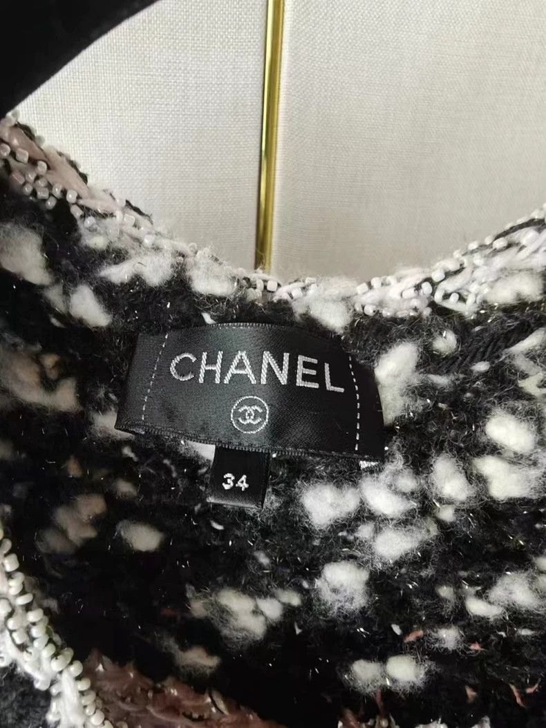 Chanel Chanel Knit Vest Sweater Top - dmc Size US XS / EU 42 / 0 - 3 Thumbnail