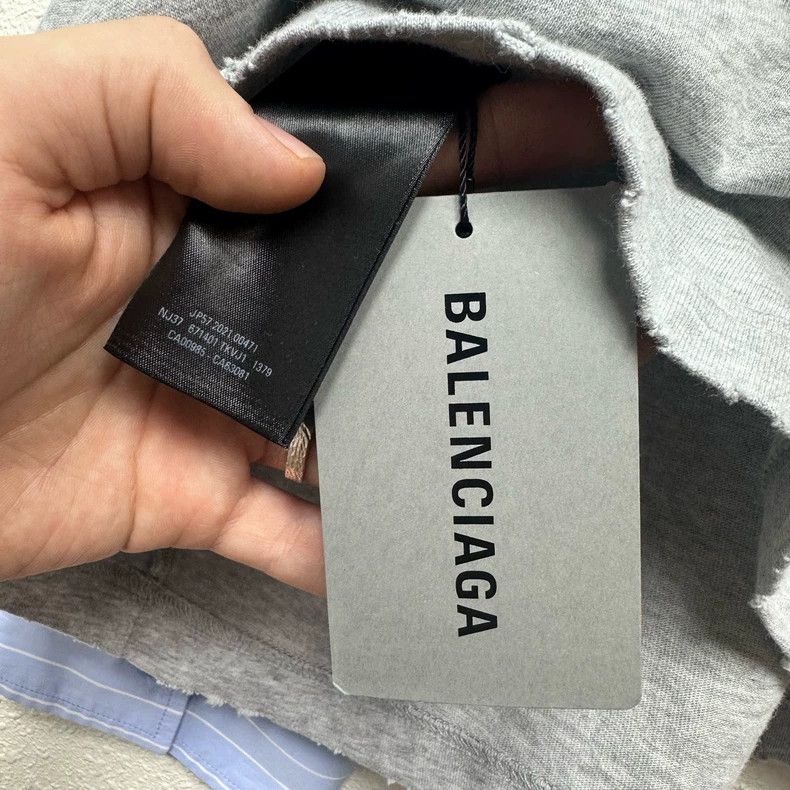 Balenciaga Balenciaga Gray Embroidered Stripe Fake Two-Piece Shirt - dmc Size US M / EU 48-50 / 2 - 6 Thumbnail