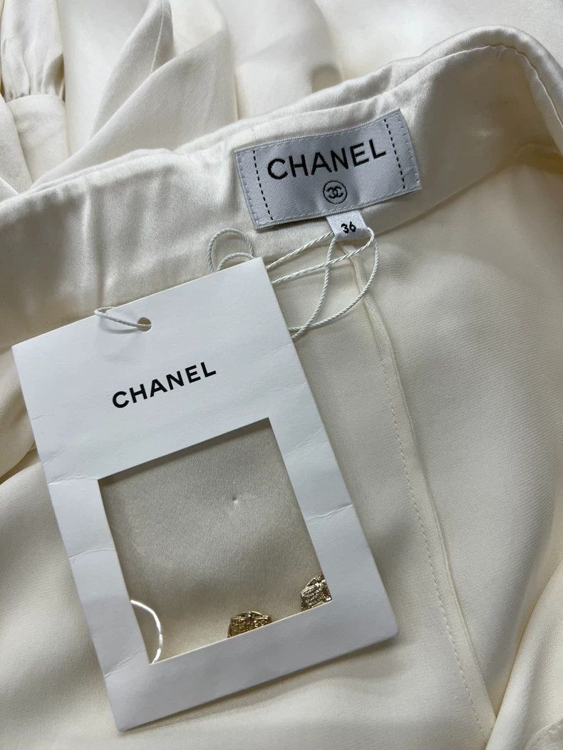Chanel Chanel White Silk Long Sleeve Shirt - dmc Size US S / EU 44-46 / 1 - 5 Thumbnail