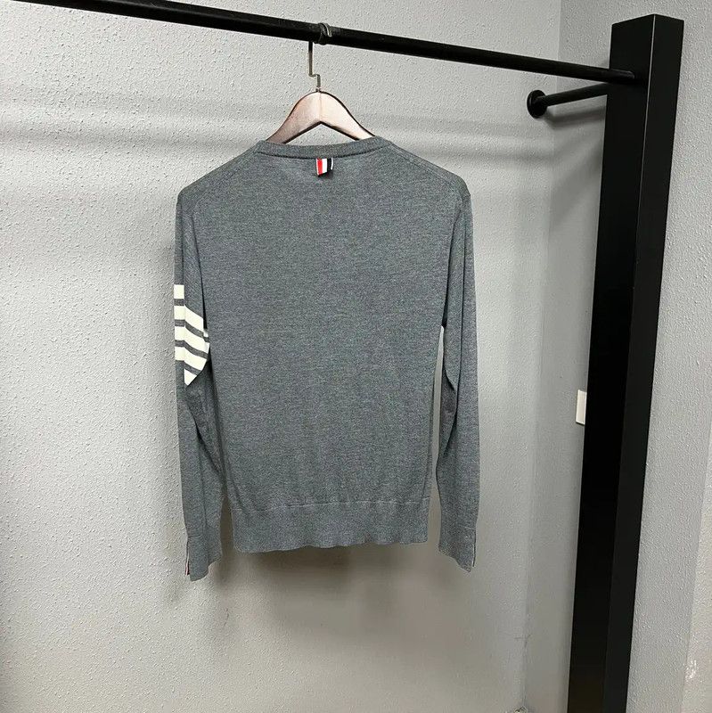 Thom Browne Thom Browne Gray Cashmere Women's Sweater 0089 Size L / US 10 / IT 46 - 2 Thumbnail