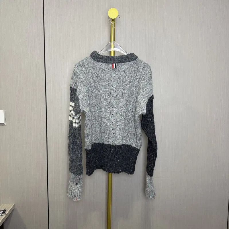 Thom Browne Thom Browne Gray Wool Women's Pullover Sweater 0089 Size ONE SIZE - 2 Thumbnail