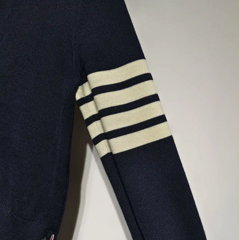 Thom Browne Thom Browne Navy Wool Cardigan with Unique Design 0089 Size M / US 6-8 / IT 42-44 - 5 Thumbnail