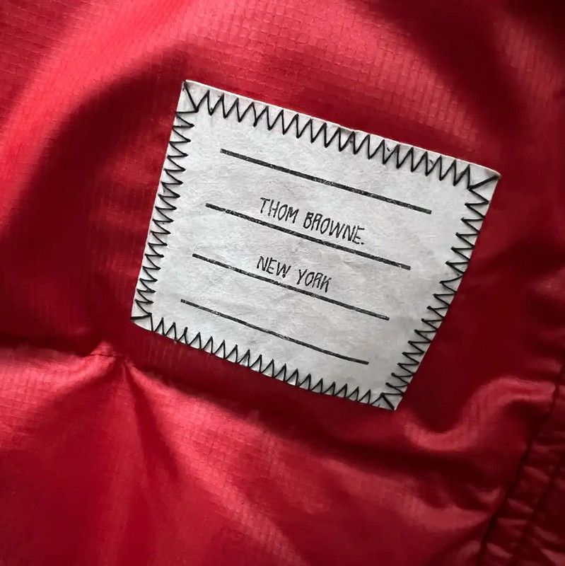 Thom Browne Thom Browne Red Striped Long Puffer Coat 0089 Size ONE SIZE - 2 Thumbnail
