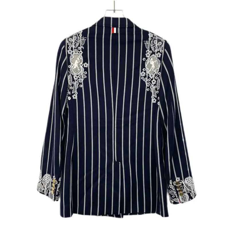Thom Browne Thom Browne Women's Navy Wool Jacket 0089 Size XS / US 0-2 / IT 36-38 - 2 Thumbnail