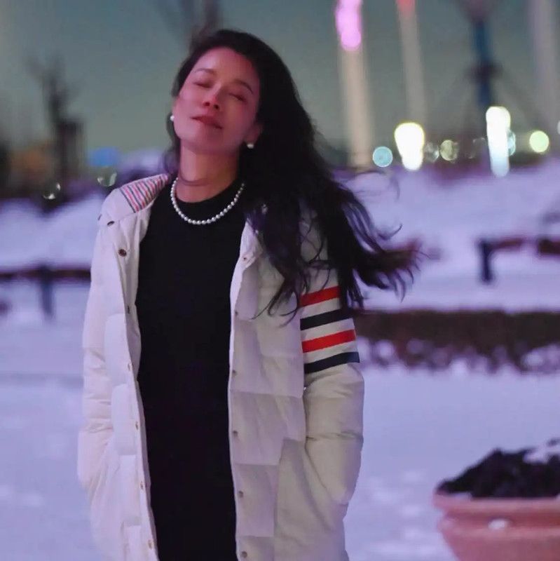 Thom Browne Thom Browne Long White Puffer Coat for Women 0089 Size S / US 4 / IT 40 - 10 Thumbnail