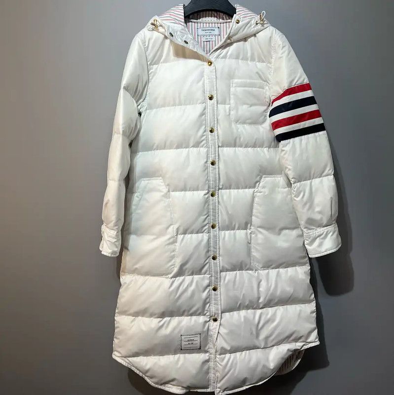 Thom Browne Thom Browne Long White Puffer Coat for Women 0089 Size S / US 4 / IT 40 - 4 Thumbnail