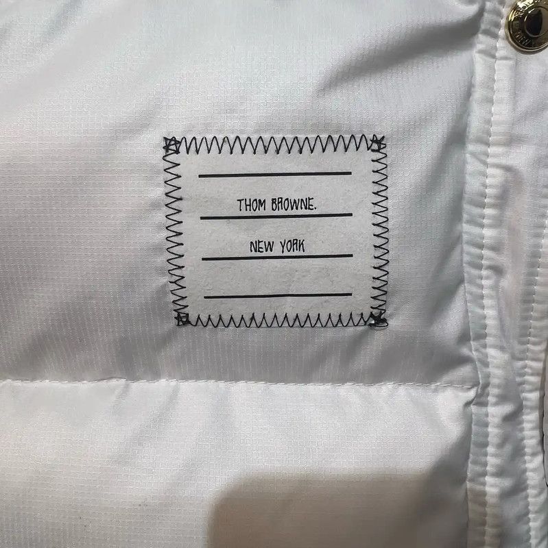 Thom Browne Thom Browne Long White Puffer Coat for Women 0089 Size S / US 4 / IT 40 - 6 Thumbnail