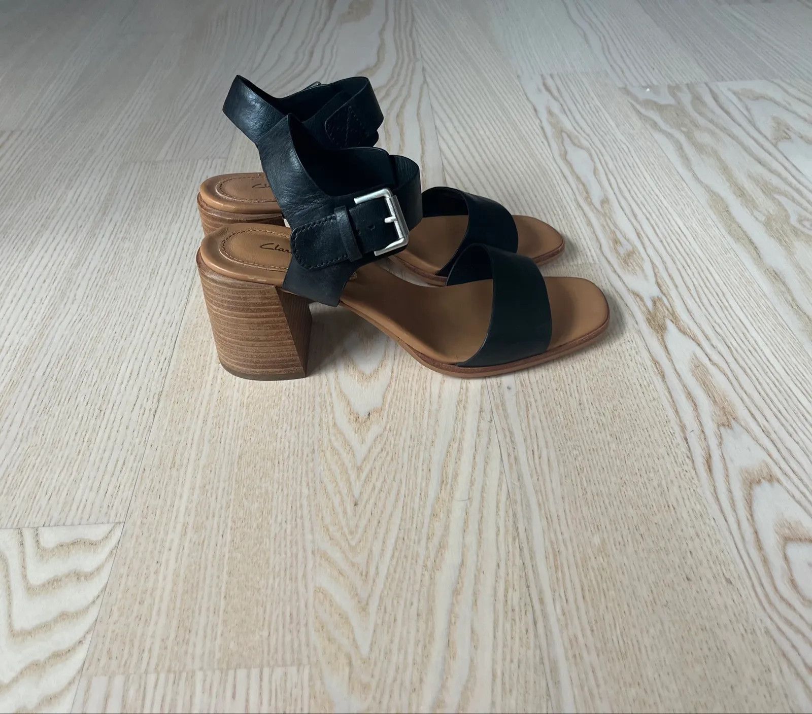 Clarks Clarks Sandals Size US 11 / IT 41 - 2 Thumbnail
