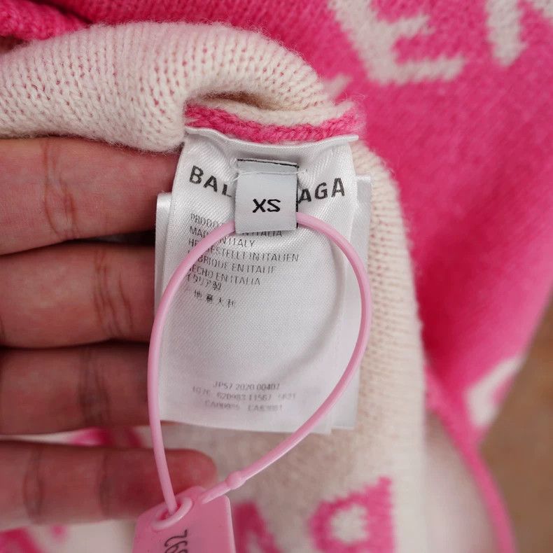 Balenciaga Balenciaga Pink Logo Knit Sweater - dmc Size US XS / EU 42 / 0 - 4 Thumbnail
