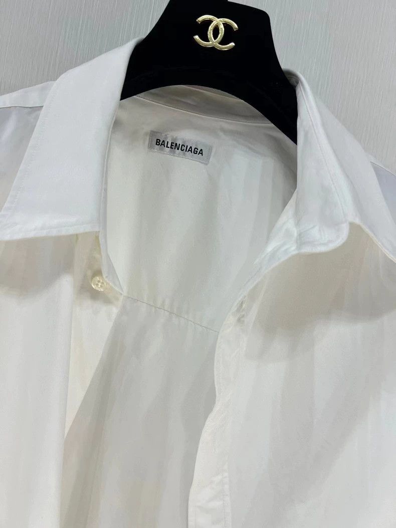 Balenciaga Balenciaga White Irregular Shirt - dmc Size US XS / EU 42 / 0 - 3 Thumbnail
