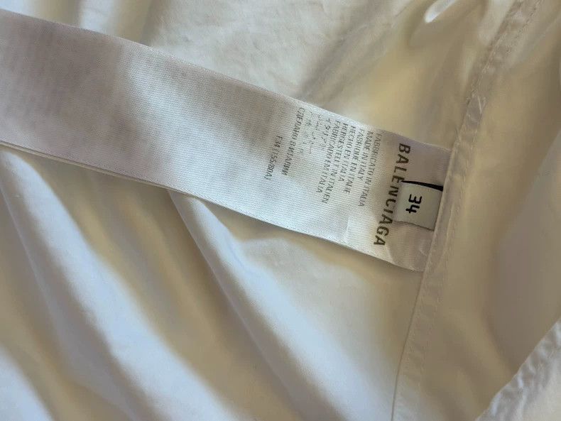 Balenciaga Balenciaga White Irregular Shirt - dmc Size US XS / EU 42 / 0 - 6 Thumbnail