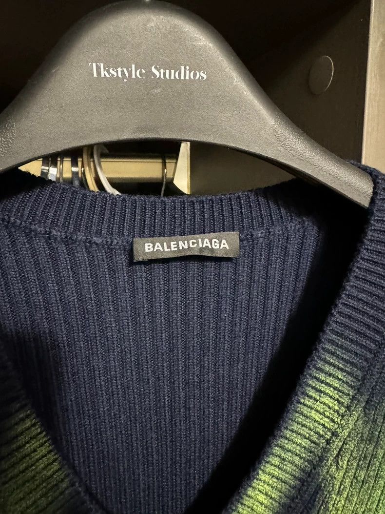 Balenciaga Balenciaga Ombre Knit Sweater - dmc Size US M / EU 48-50 / 2 - 2 Thumbnail