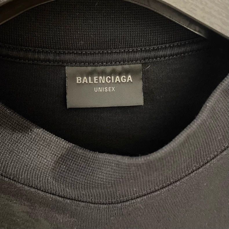 Balenciaga Balenciaga Sanskrit Logo Print T-shirt - dmc Size US M / EU 48-50 / 2 - 3 Thumbnail