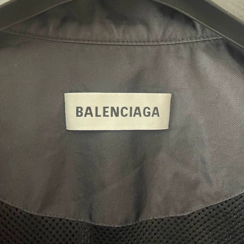 Balenciaga Balenciaga Big Logo Windbreaker Jacket - dmc Size US XS / EU 42 / 0 - 3 Thumbnail