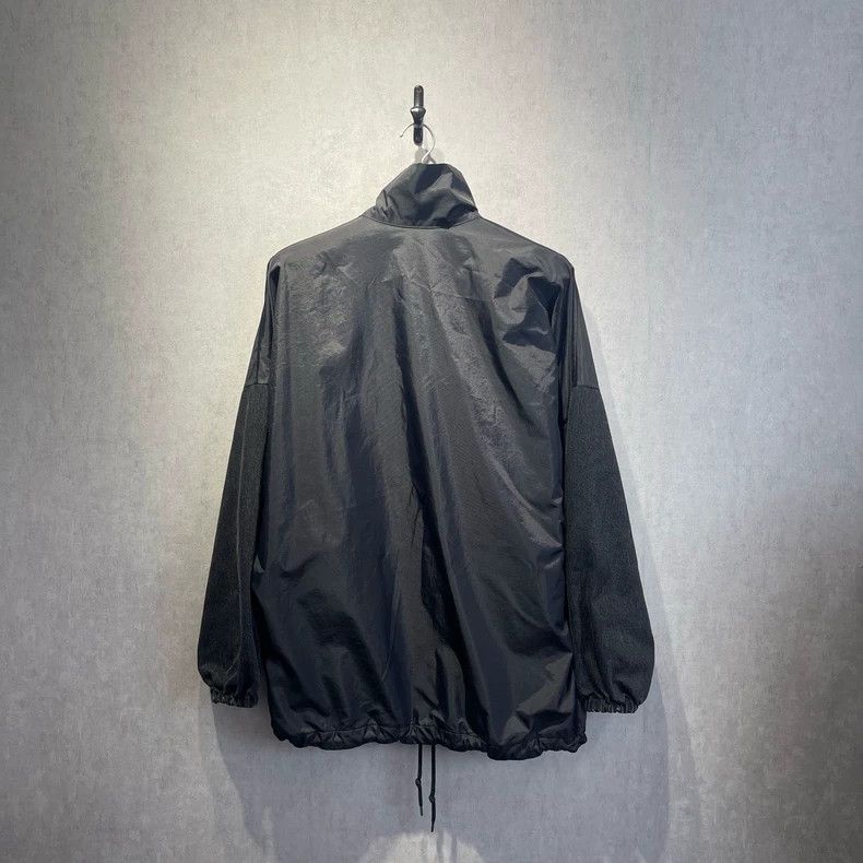 Balenciaga Balenciaga Big Logo Windbreaker Jacket - dmc Size US XS / EU 42 / 0 - 2 Thumbnail