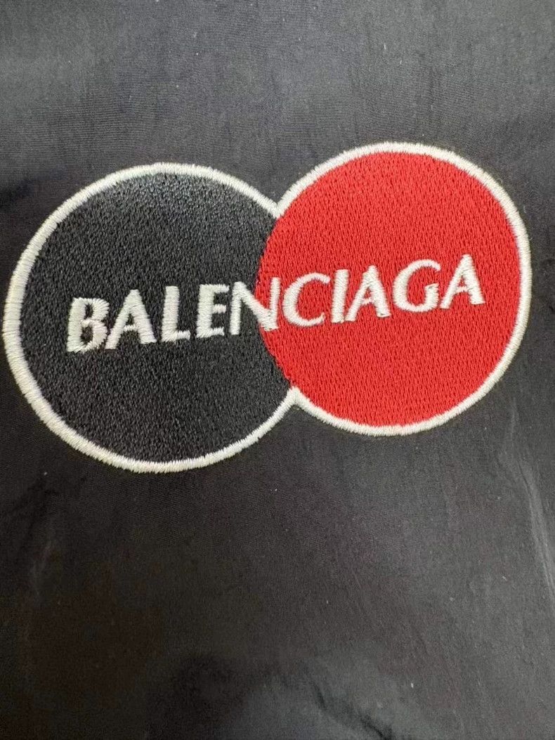 Balenciaga Balenciaga Embroidered Logo Zip Jacket - dmc Size US L / EU 52-54 / 3 - 5 Thumbnail