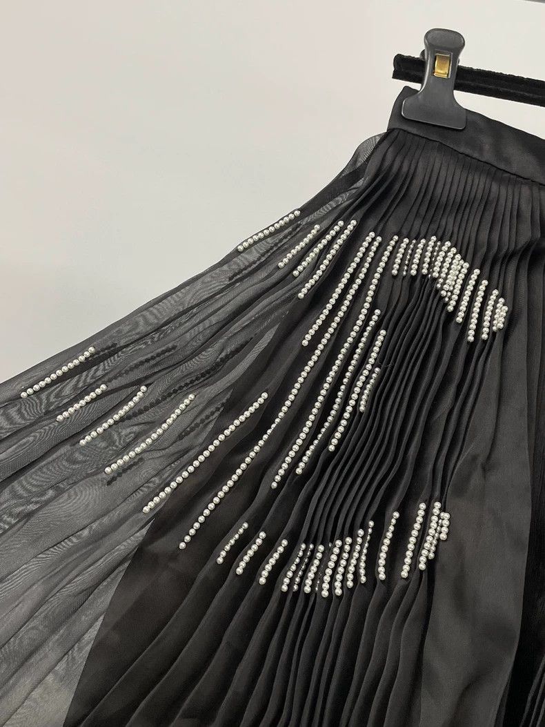 Chanel Chanel Pearl CC Pleated Skirt - dmc Size US 36 / EU 52 - 3 Thumbnail