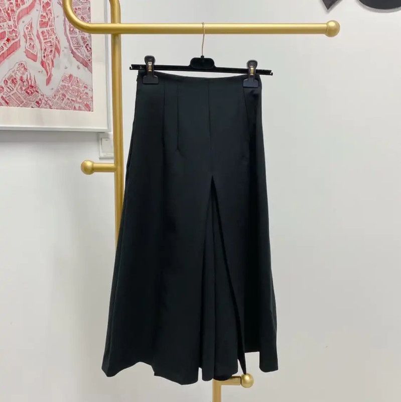 Max Mara MaxMara Casual Black Wool Trousers for Women 0089 Size 23" - 2 Thumbnail