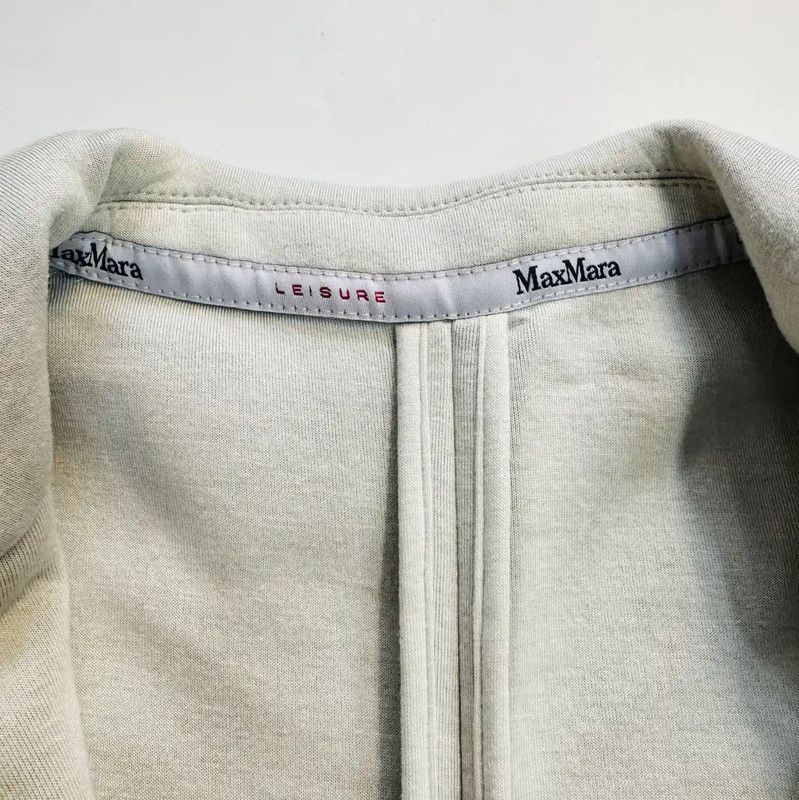 Max Mara MaxMara Elegant Long Coat in Light Grey 0089 Size M / US 6-8 / IT 42-44 - 3 Thumbnail