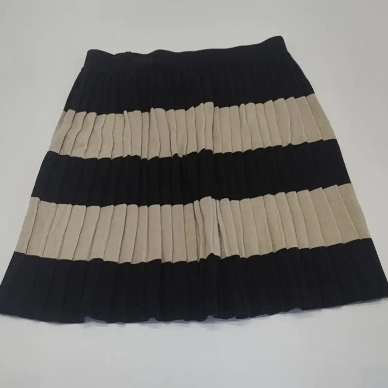 Max Mara MaxMara Gray Wool Pleated Skirt 0089 Size 22" - 2 Thumbnail