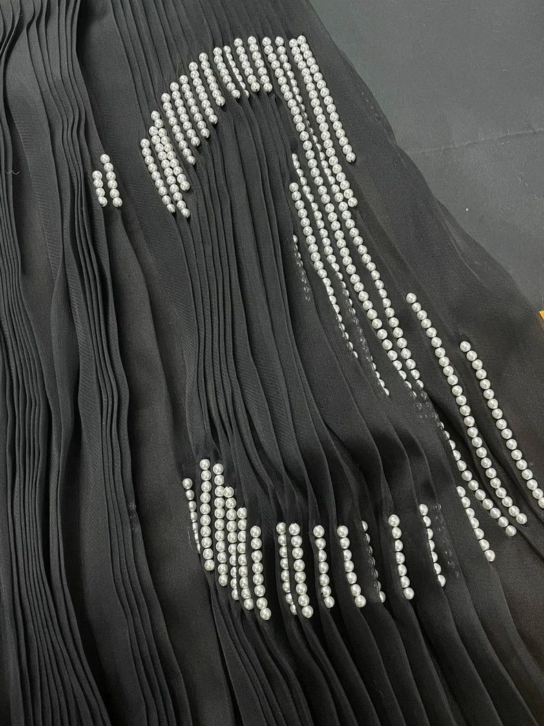 Chanel Chanel Black Pearl CC Pleated Skirt - dmc Size 26" / US 2 / IT 38 - 2 Thumbnail