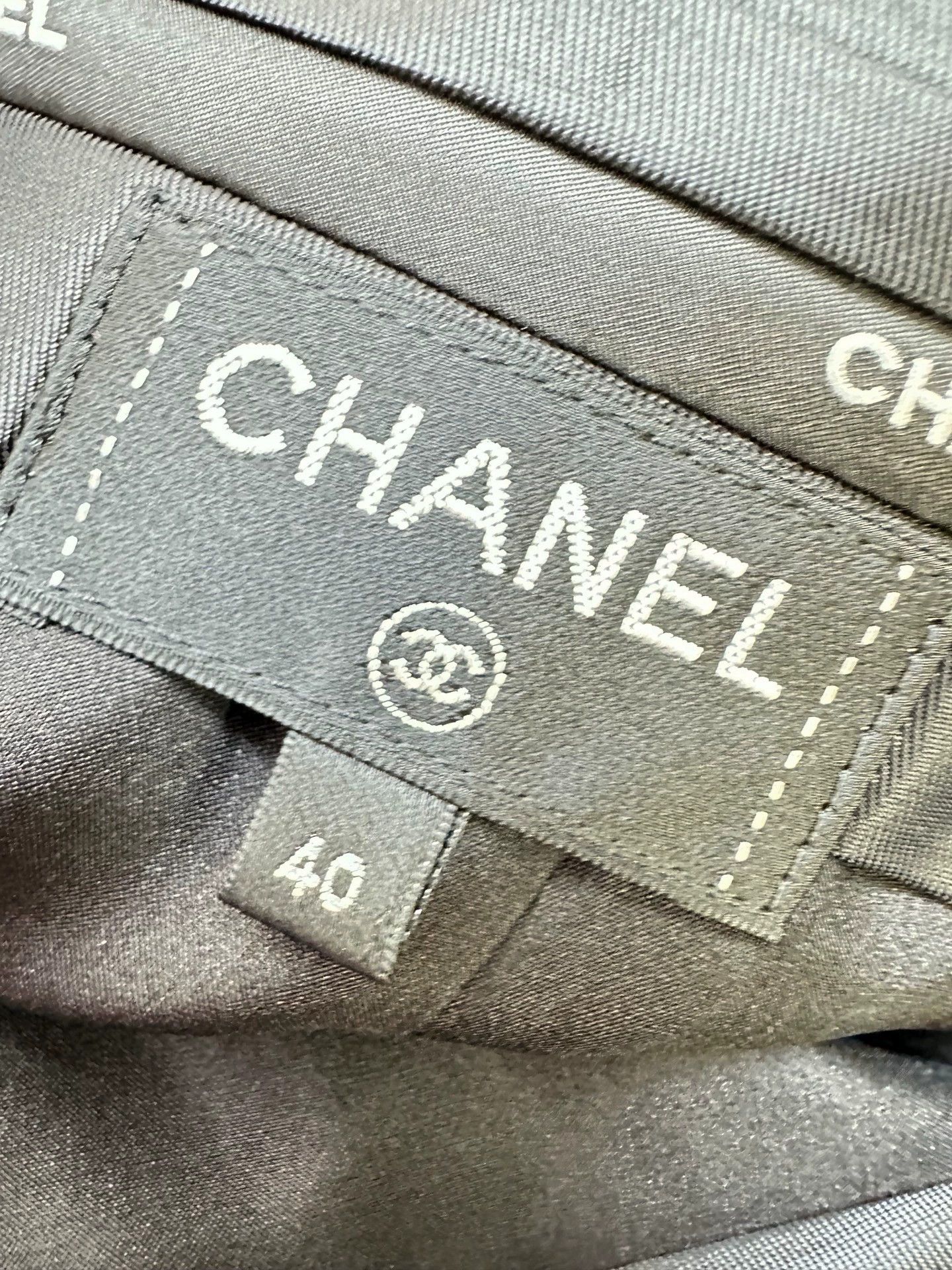 Chanel Chanel 19A Black Gold Stripe Pants - dmc Size US 31 - 7 Thumbnail