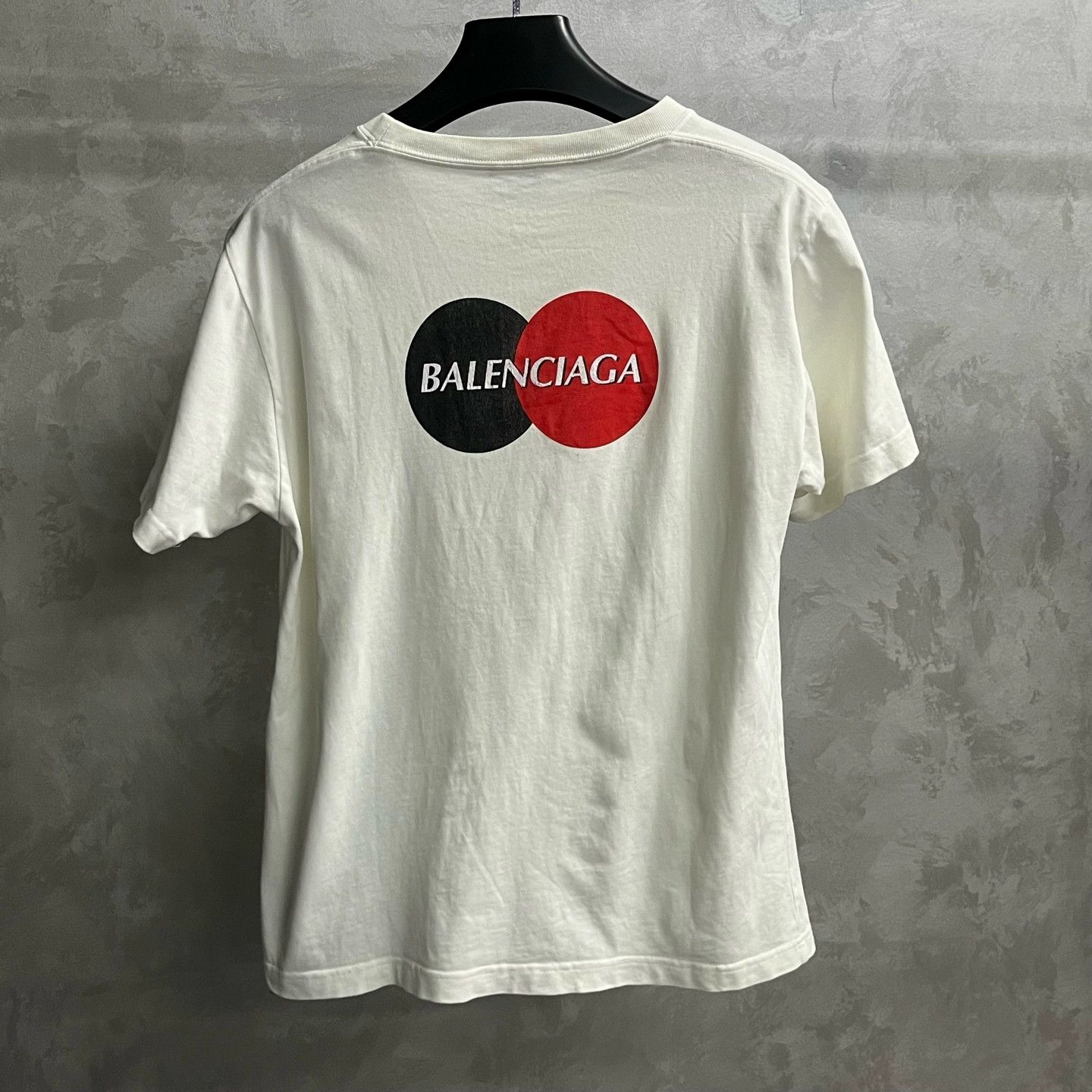 Balenciaga Balenciaga White Logo Crewneck Casual Tee - dmc Size US XL / EU 56 / 4 - 2 Thumbnail