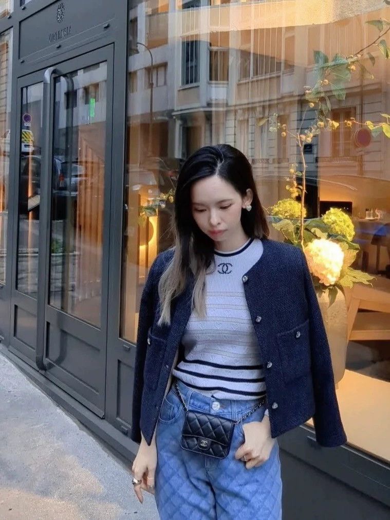 Chanel Chanel 21B Blue Knit Diamond Button Jacket - dmc Size US S / EU 44-46 / 1 - 2 Thumbnail