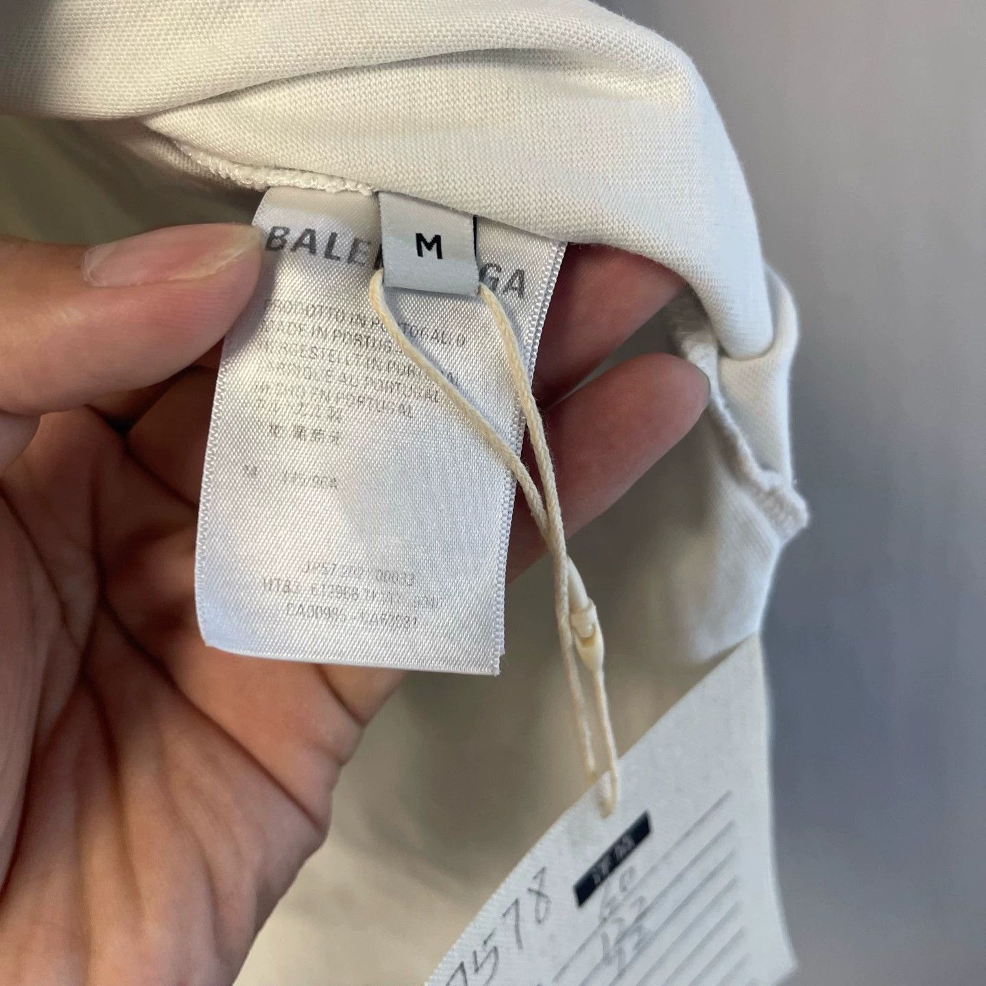 Balenciaga Balenciaga White Mosaic Logo T-shirt - dmc Size US M / EU 48-50 / 2 - 4 Thumbnail