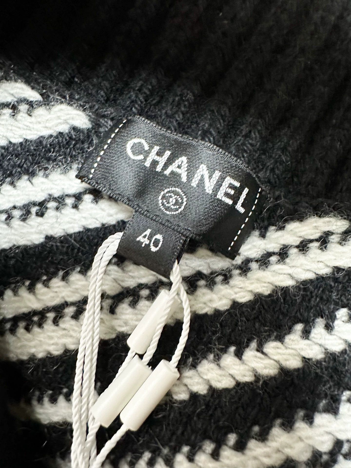 Chanel Chanel Black White Stripe Knit Top - dmc Size US M / EU 48-50 / 2 - 4 Thumbnail