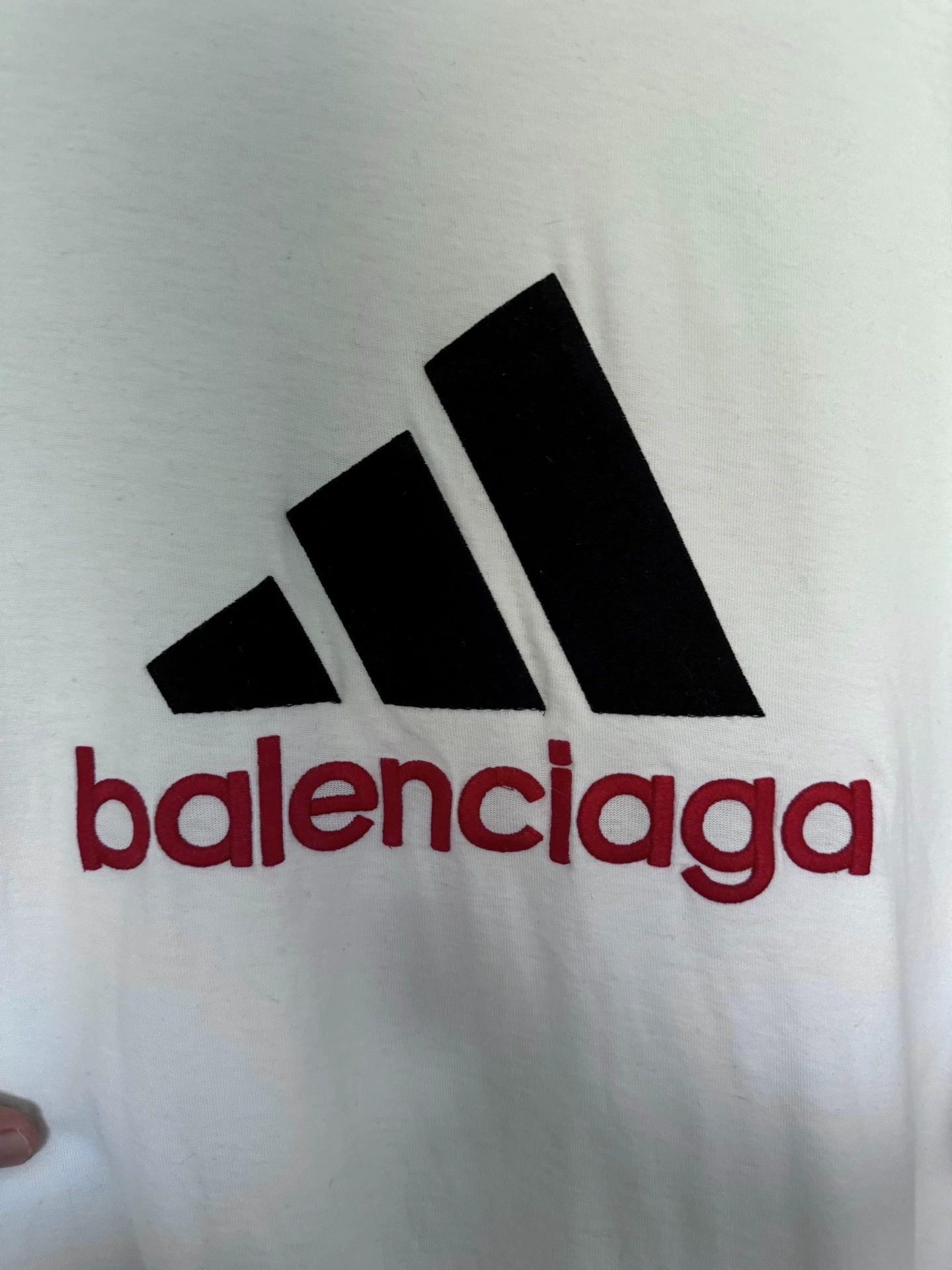 Balenciaga Balenciaga x adidas Logo Embroidered T-shirt - dmc Size US M / EU 48-50 / 2 - 4 Thumbnail