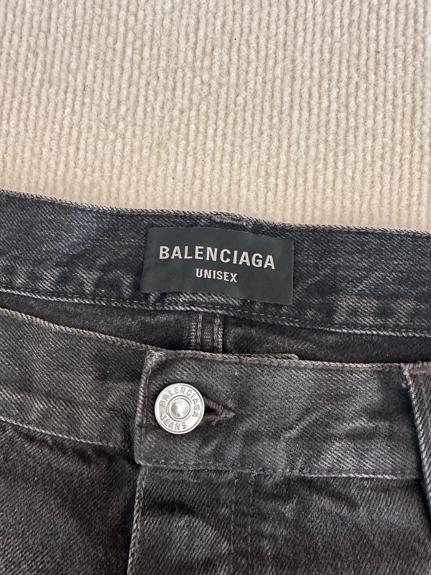 Balenciaga Balenciaga Large Baggy Coated Jeans - dmc Size US 26 / EU 42 - 2 Thumbnail