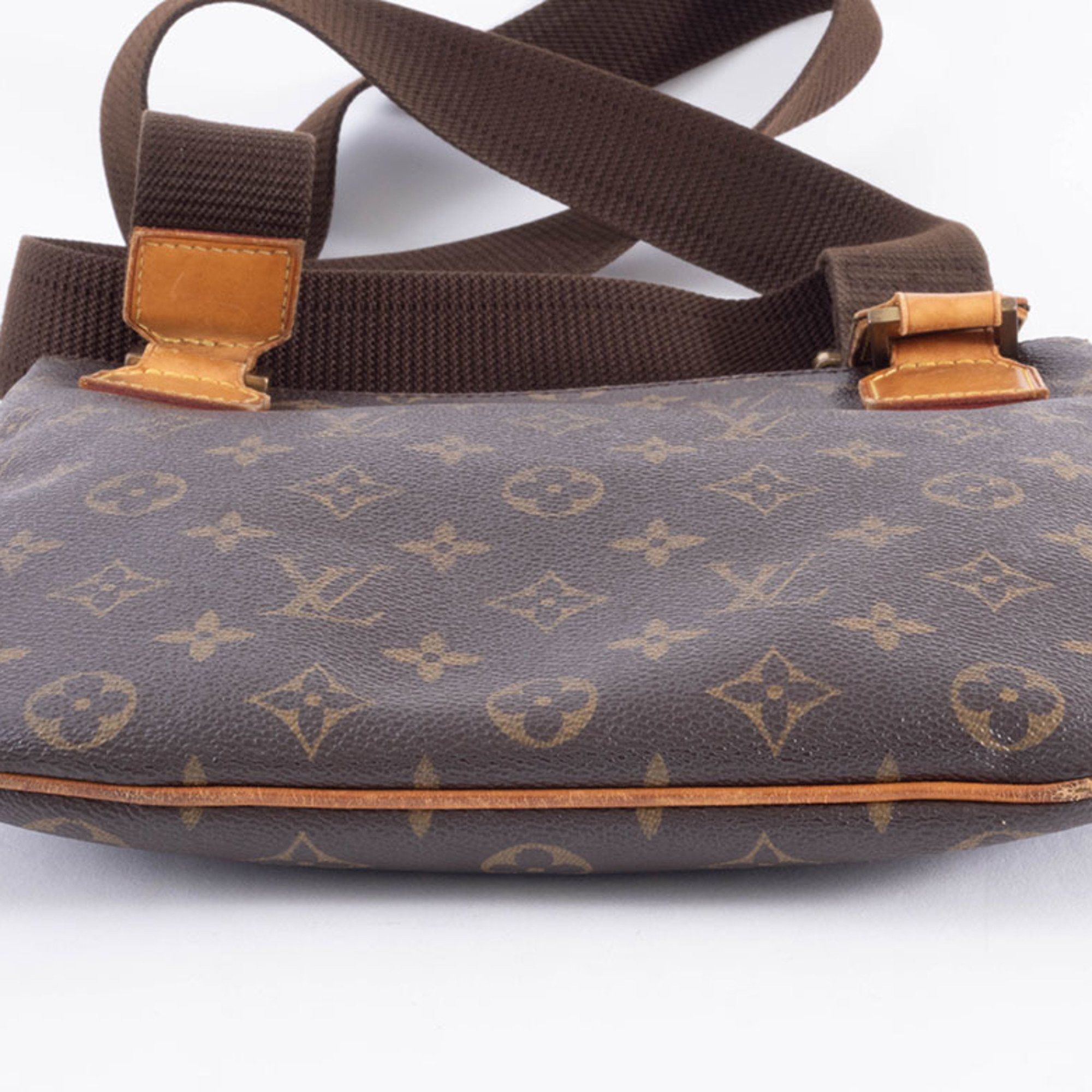 Louis Vuitton Louis Vuitton Pochette Bosphor Shoulder Bag M40044 Monogram Size ONE SIZE - 10 Thumbnail