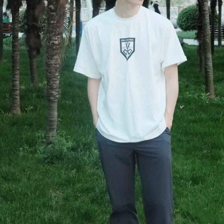 Balenciaga Balenciaga Shield Scissors Short Sleeve Tee - dmc Size US S / EU 44-46 / 1 - 5 Thumbnail