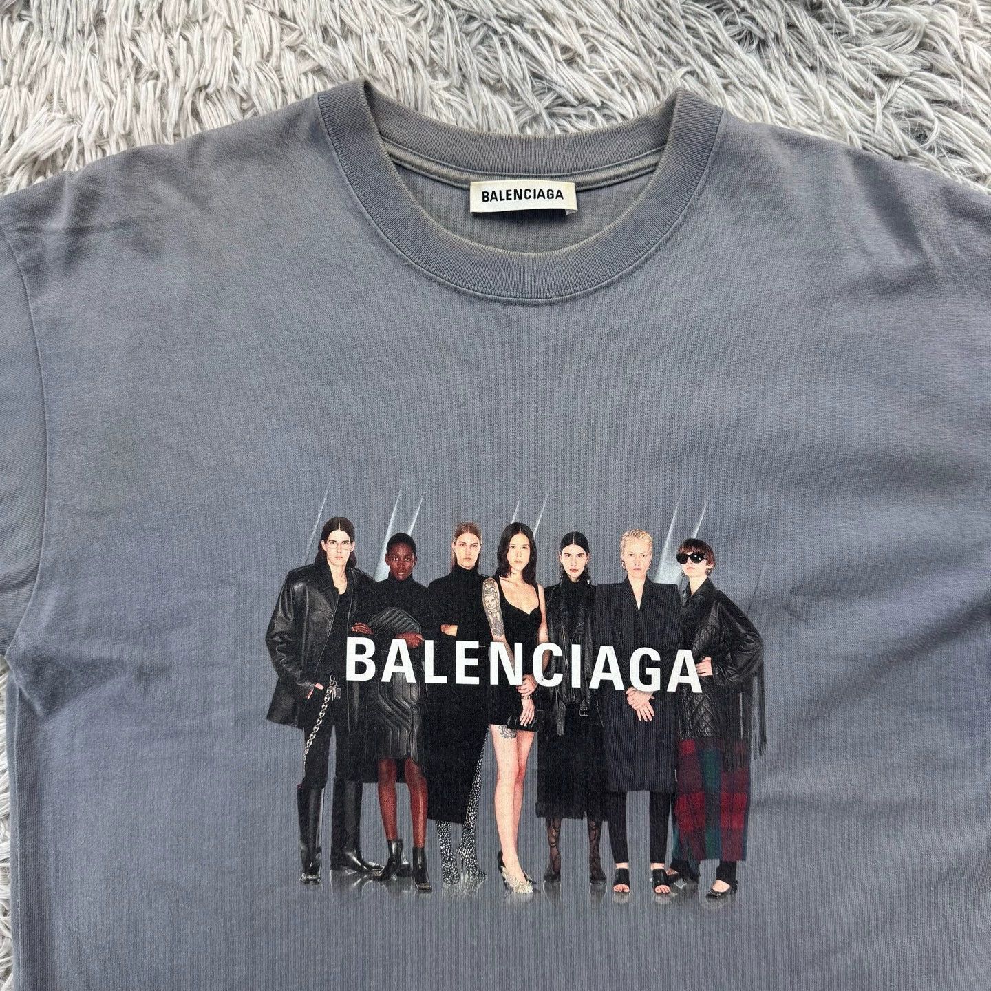 Balenciaga Balenciaga Portrait Model Short Sleeve T-shirt - dmc Size US XS / EU 42 / 0 - 3 Thumbnail