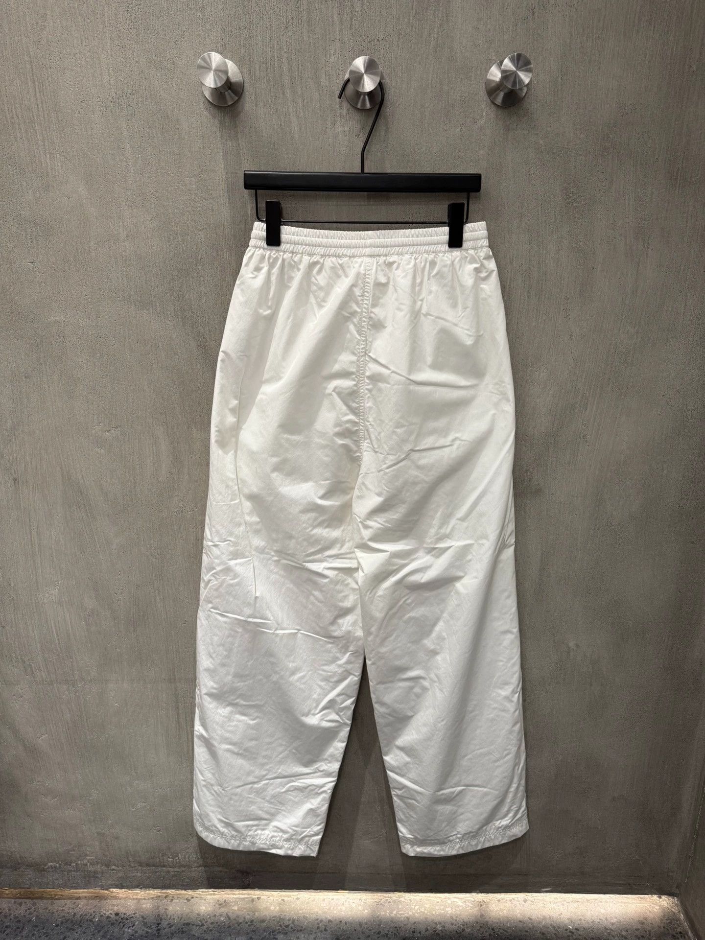 Balenciaga Sporty B Track Pants サイズ48 Balenciaga Sporty B Tracksuit Pants Black/Grey/White Men's - SS22 - US