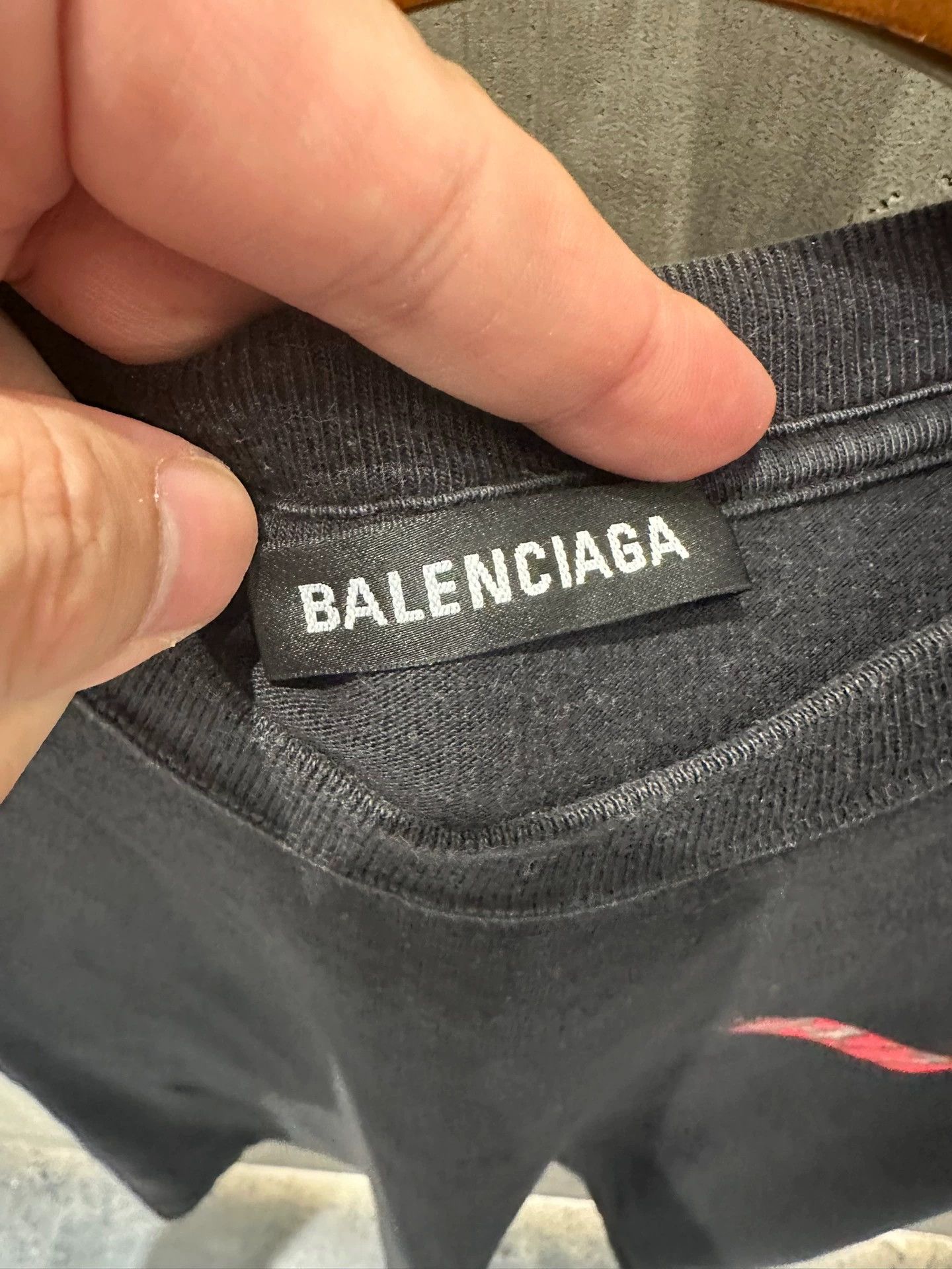 Balenciaga Balenciaga 24-7 Short Sleeve T-shirt - dmc Size US XS / EU 42 / 0 - 4 Thumbnail