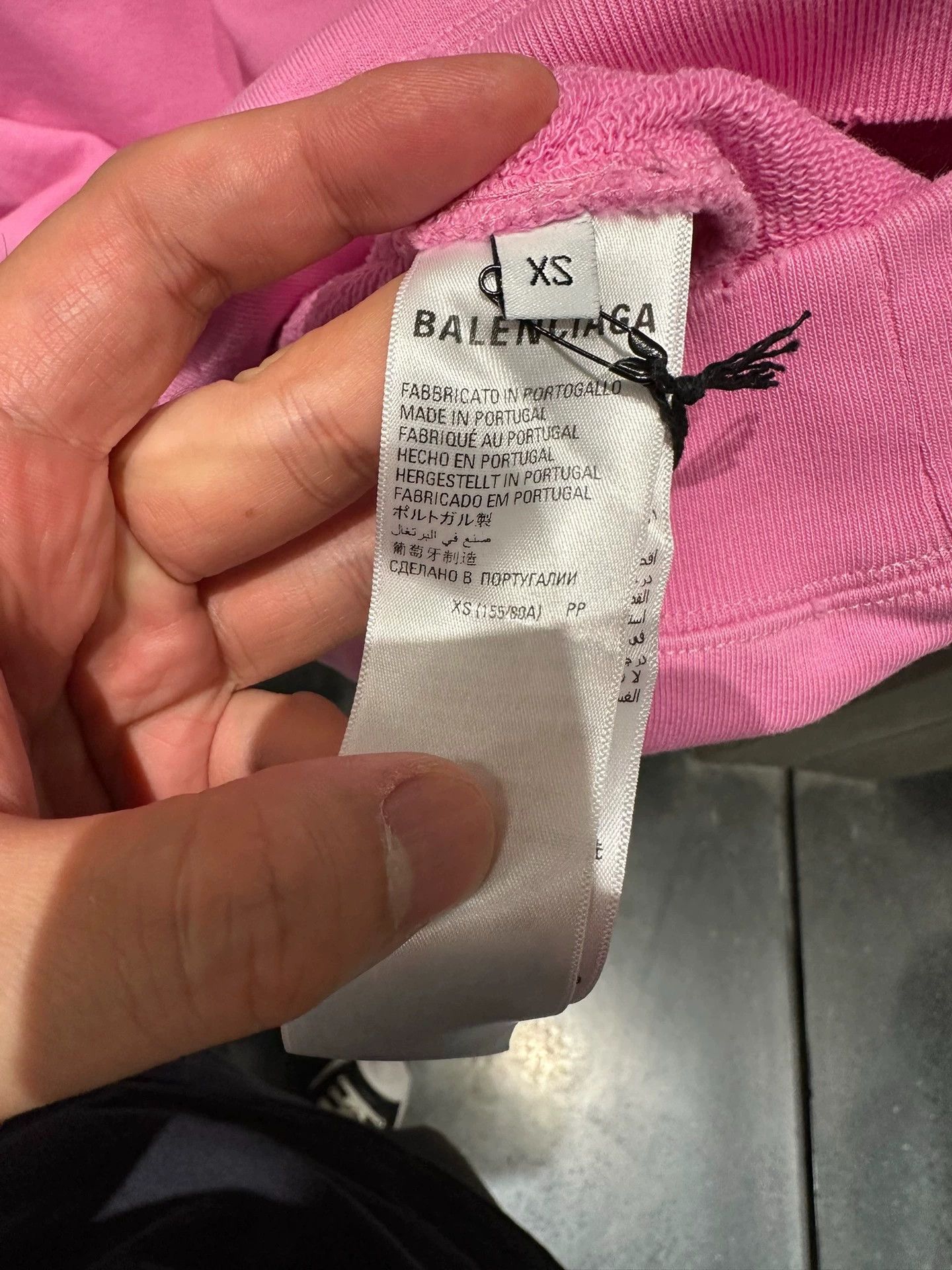 Balenciaga Balenciaga Pink Hoodie XS - dmc Size US XS / EU 42 / 0 - 5 Thumbnail