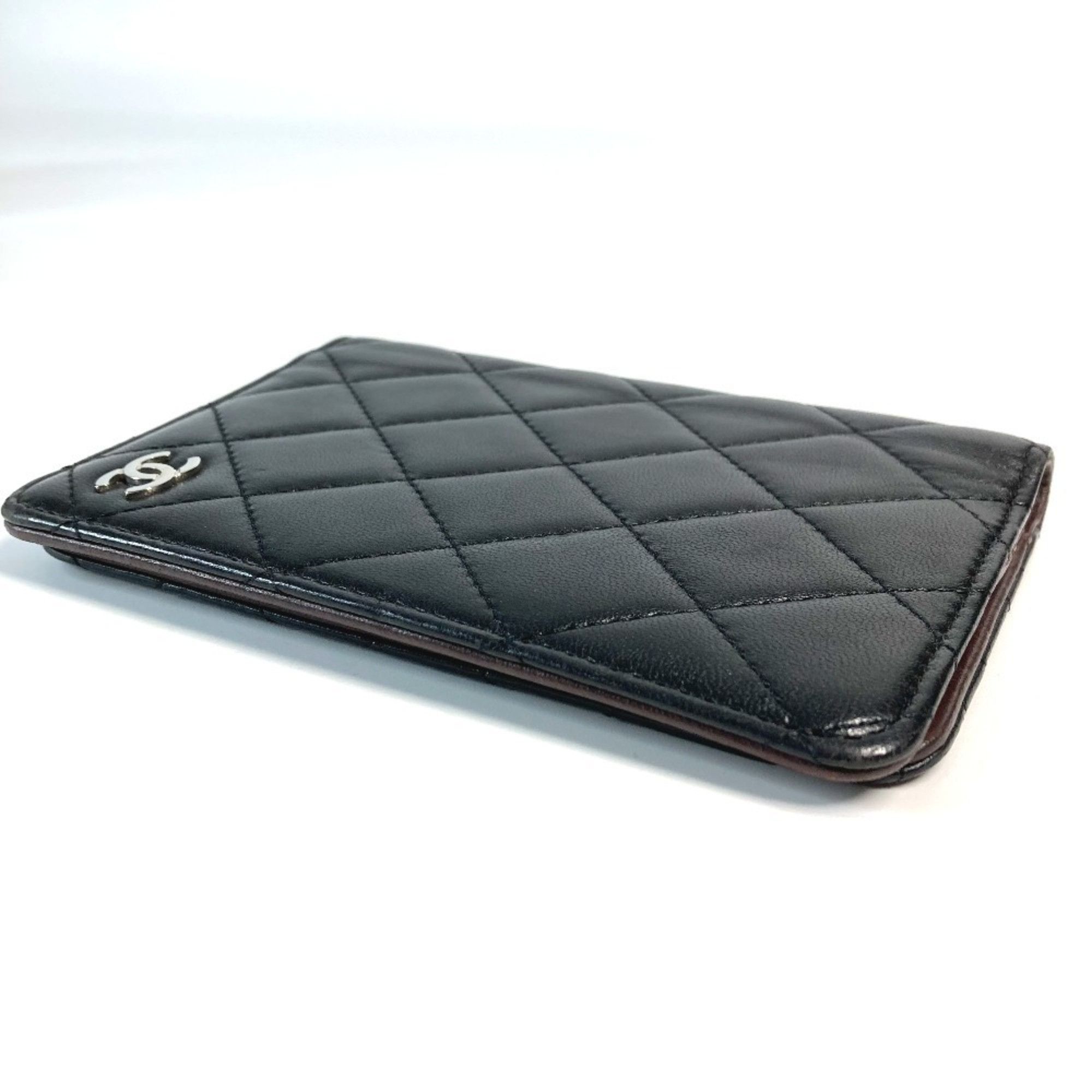 Chanel CHANEL CC Logo Coco Mark Matelasse Quilted Cover Case Stationery Passport Leather Men's Women's Black Size ONE SIZE - 4 Thumbnail