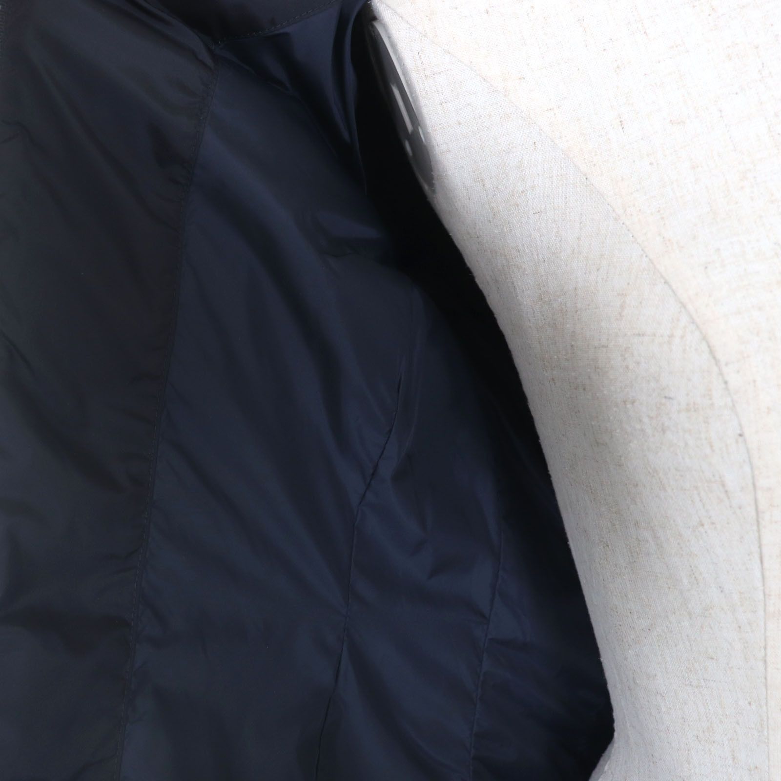 Moncler Moncler Moncler FLAMME GIUBBOTTO Nylon Down Coat Plastic Outerwear FLAMME GIUBBOTTO DUTY FREE for USA Size ONE SIZE - 5 Thumbnail