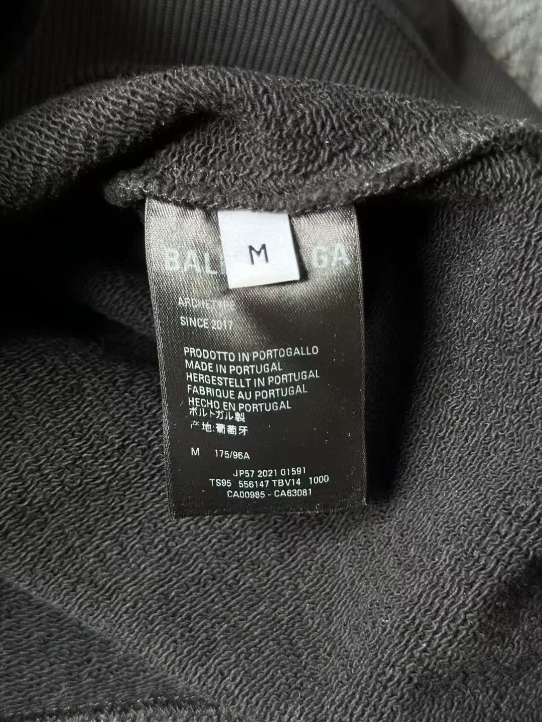 Balenciaga Balenciaga Cola Embroidery Sweatshirt - dmc Size US M / EU 48-50 / 2 - 4 Thumbnail