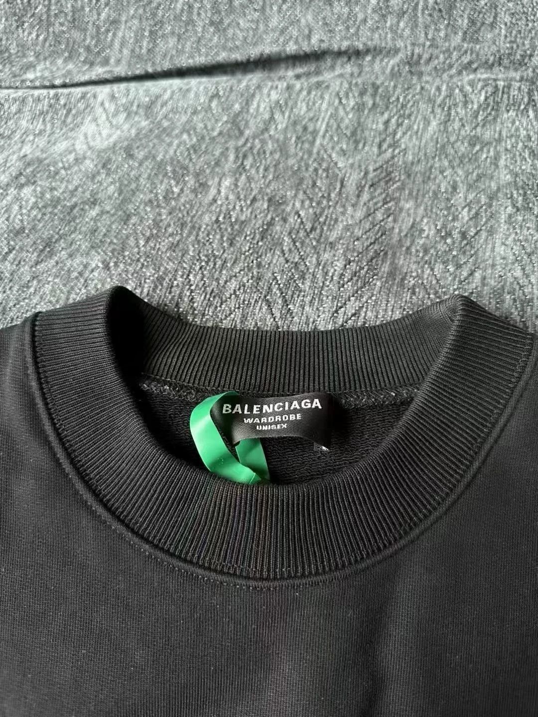 Balenciaga Balenciaga Cola Embroidery Sweatshirt - dmc Size US M / EU 48-50 / 2 - 3 Thumbnail