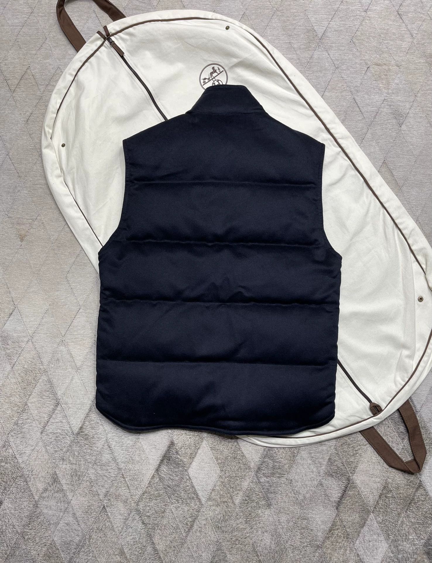 Hermes Hermes 22AW Cashmere Down Vest - dmc Size US L / EU 52-54 / 3 - 5 Thumbnail