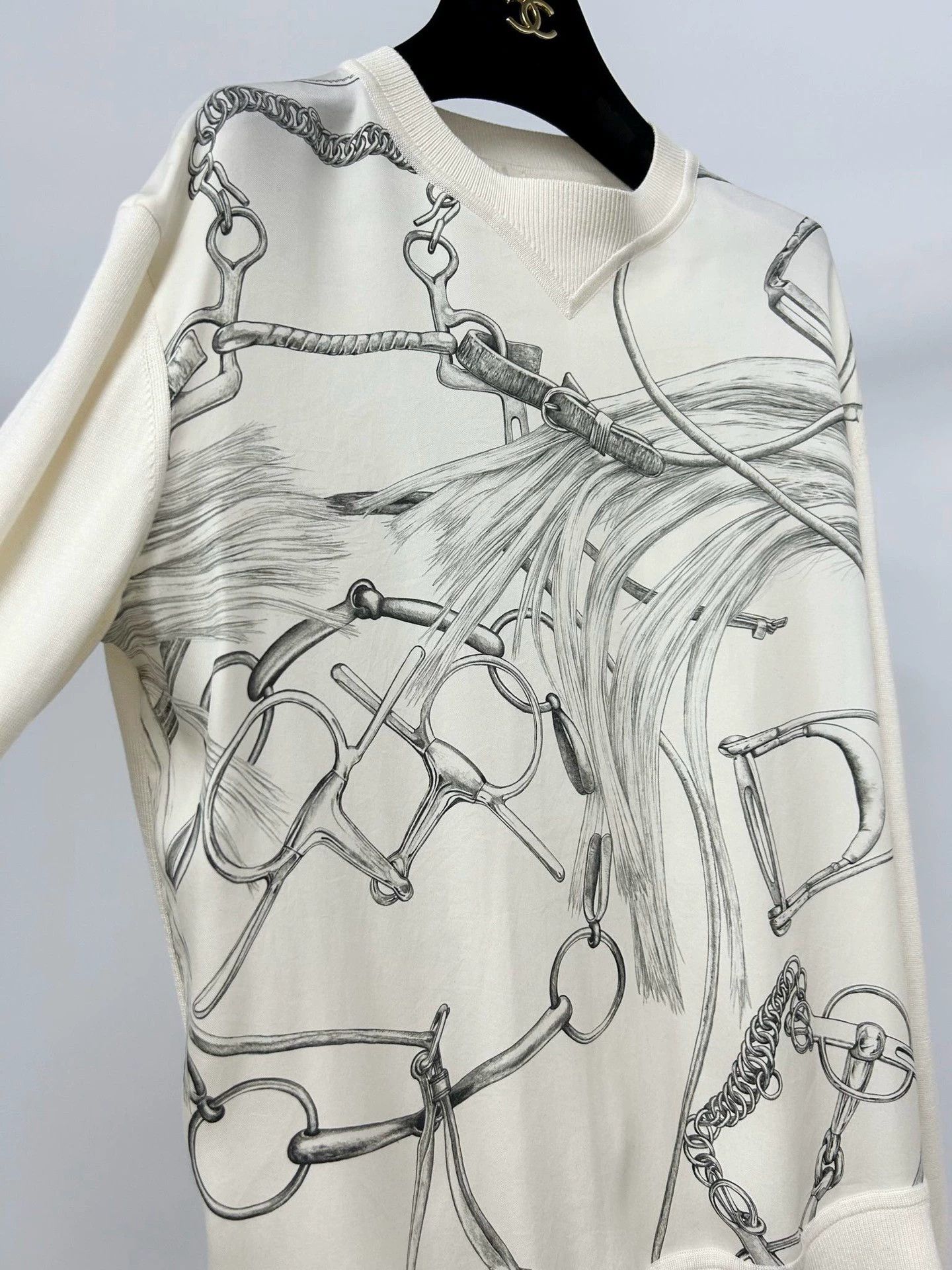Hermes Hermes White Silk Printed Top - dmc Size US XS / EU 42 / 0 - 3 Thumbnail