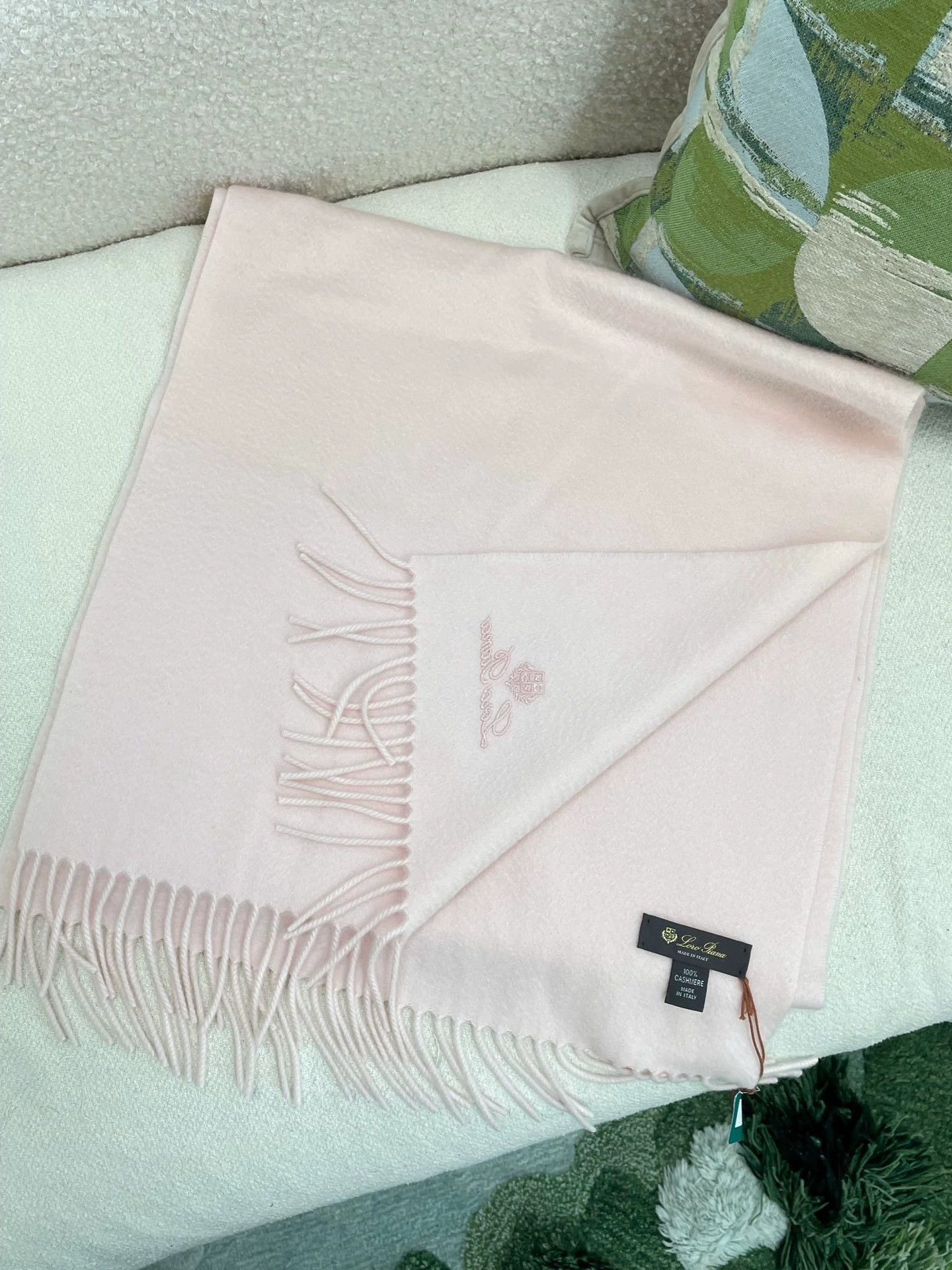 Loro Piana Loro Piana Pink Cashmere Fringe Scarf - dmc Size ONE SIZE - 6 Thumbnail