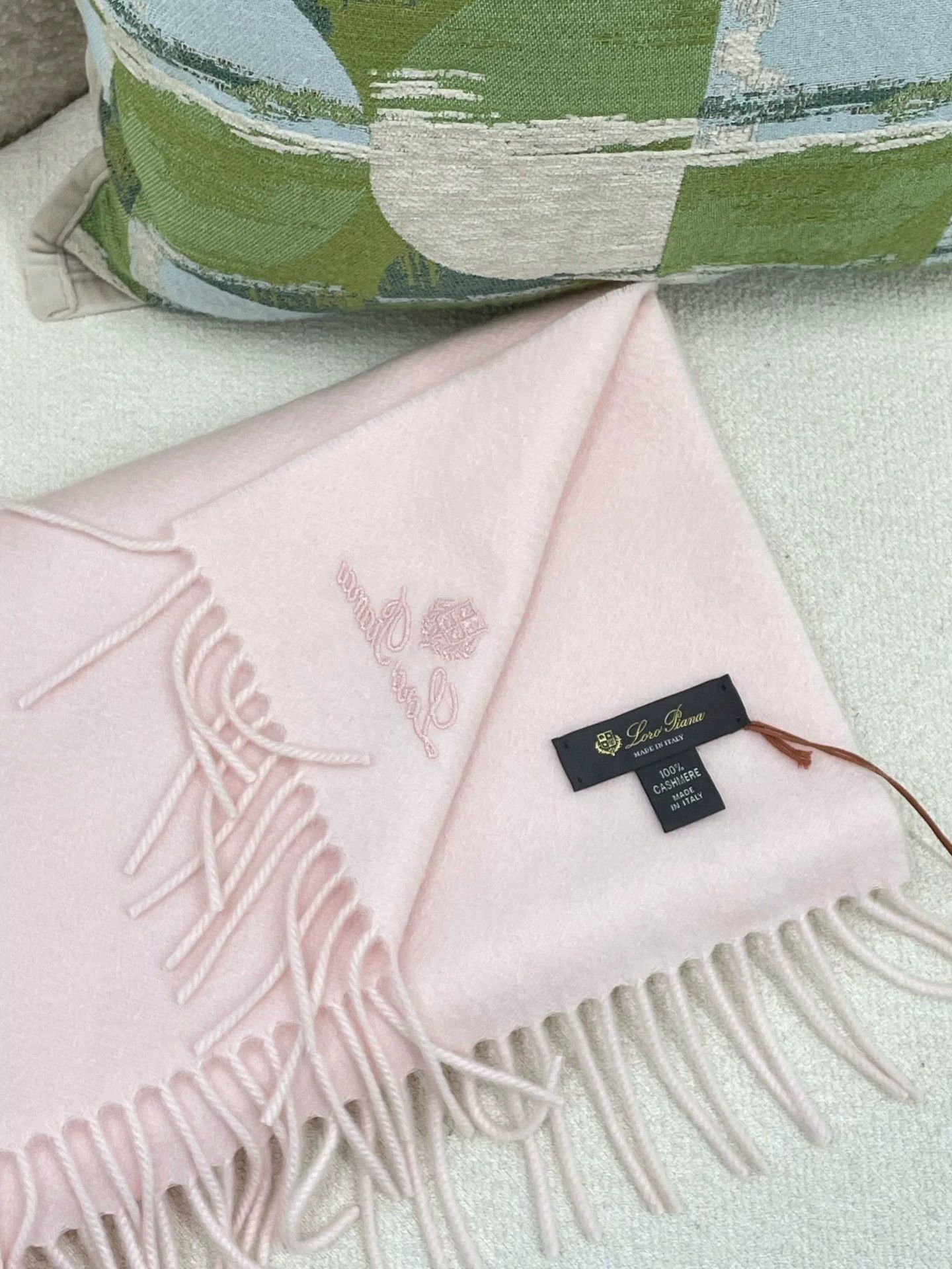 Loro Piana Loro Piana Pink Cashmere Fringe Scarf - dmc Size ONE SIZE - 3 Thumbnail