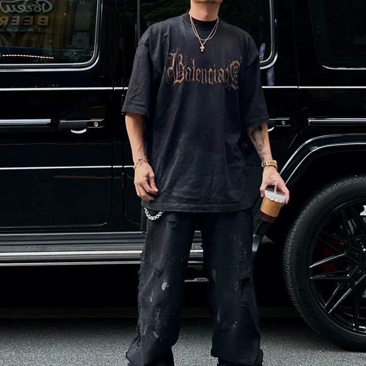 Balenciaga Balenciaga Sanskrit Logo Print T-Shirt - dmc Size US XS / EU 42 / 0 - 5 Thumbnail